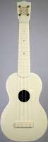 1950's Fin-Der Diamond Head Plastic Acoustic Soprano