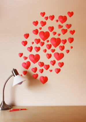 Decoração de parede com corações de papel | Revista Artesanato