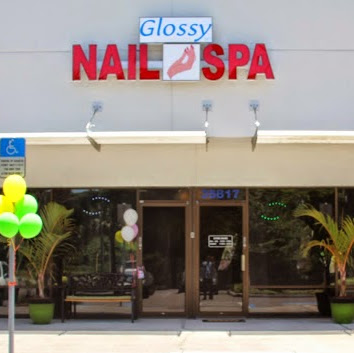Glossy 130 Nails & Spa logo
