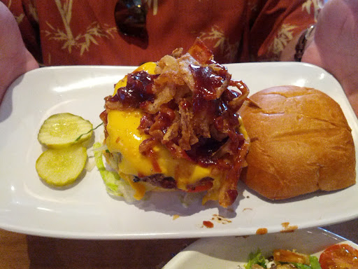 Hamburger Restaurant «Hook Burger», reviews and photos, 3453 E Foothill Blvd, Pasadena, CA 91107, USA