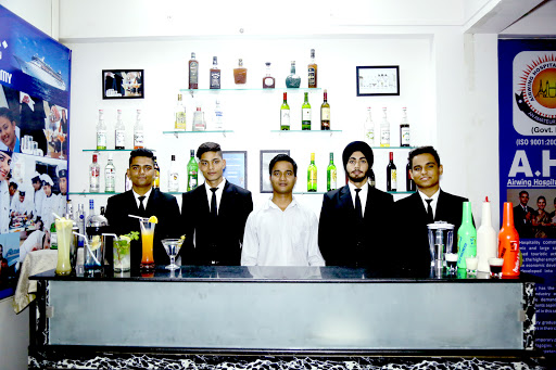 Hotel Management Udaipur, 96b, Hiran magri, Sector 6, Near police station, Head Office : University Road, Udaipur, Rajasthan 313002, India, Hotel_Management_Institute, state RJ