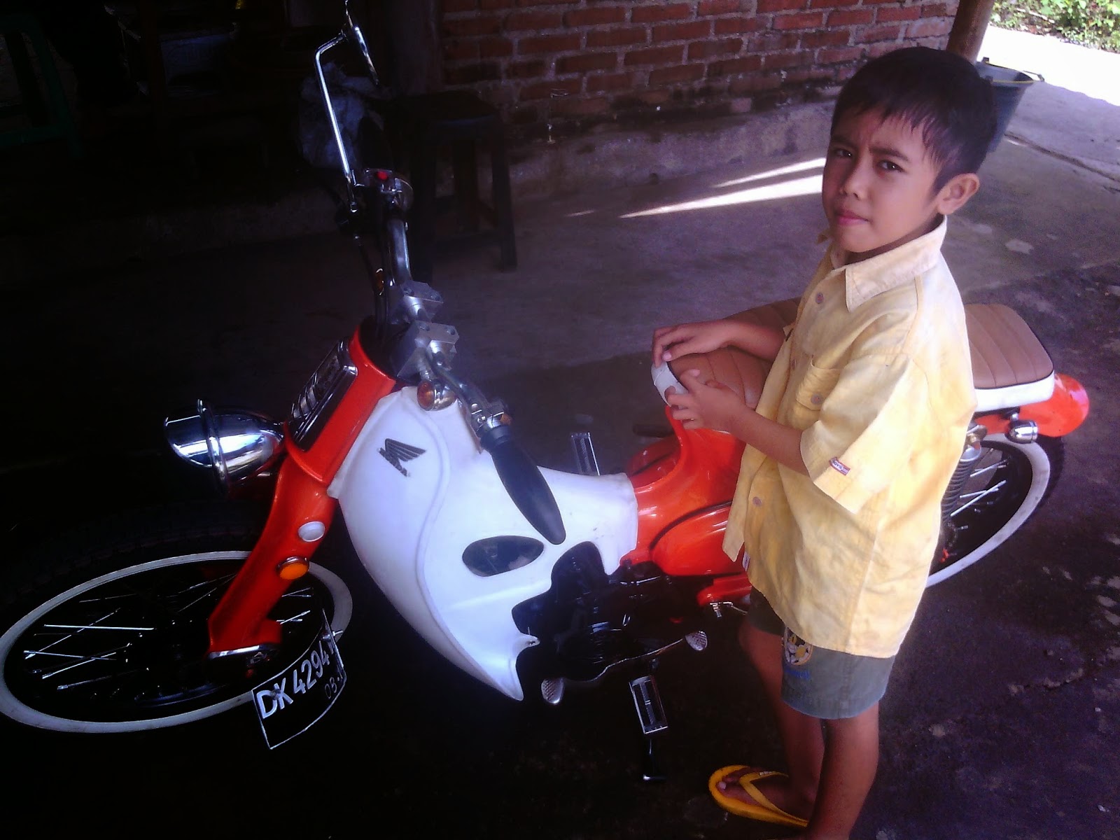 Modifikasi Astrea Grand Street Cub