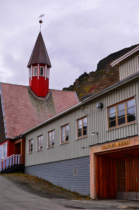 Svalbard Kirke