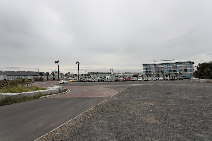 Alles parkeerterreinen hier.