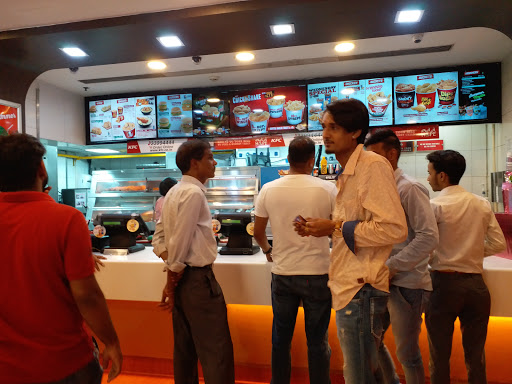 KFC Restaurant, 38 UA,Bangalow Road, Kamla Nagar, Delhi, 110007, India, Cuban_Restaurant, state DL