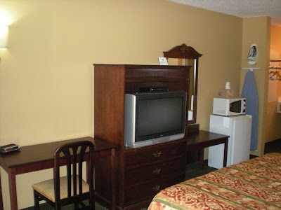 Photos of Garden Inn and Suites