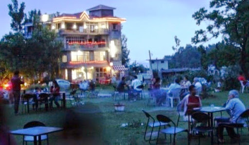 Centre Point Resorts, Opp. Neugal Park, Bundla, Palampur, Himachal Pradesh 176061, India, Hotel, state HP