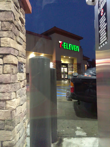 Convenience Store «7-Eleven», reviews and photos, 13982 Bolsa Chica Rd, Westminster, CA 92683, USA