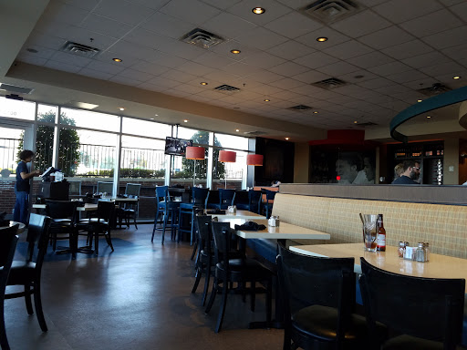 Pizza Restaurant «Brixx Wood Fired Pizza», reviews and photos, 1550 W McEwen Dr, Franklin, TN 37067, USA