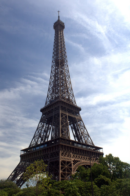 eiffel tower 1