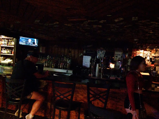 Bar «Pegasus Lounge», reviews and photos, 10008 N 30th St, Tampa, FL 33612, USA