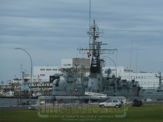 base naval - BNMDP ( Base Naval de Mar del Plata). P1030400