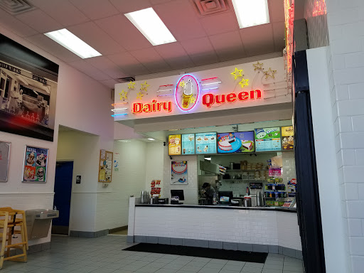 Fast Food Restaurant «Dairy Queen Store», reviews and photos, 2330 S Milford Rd #100, Highland, MI 48357, USA