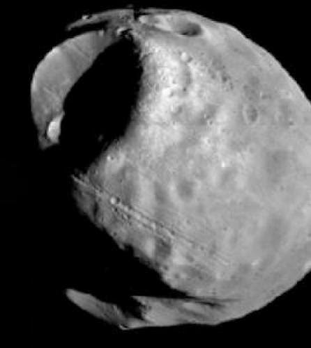Phobos A Space Habitat