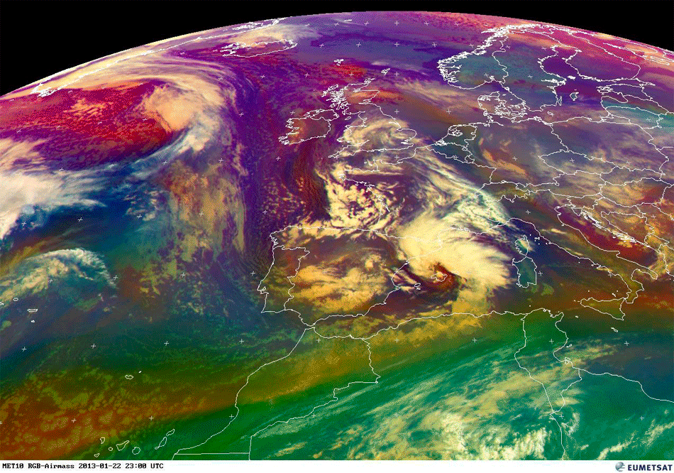 Espectacular ciclón mediterráneo entre el Golfo de León y el Mar de Liguria
