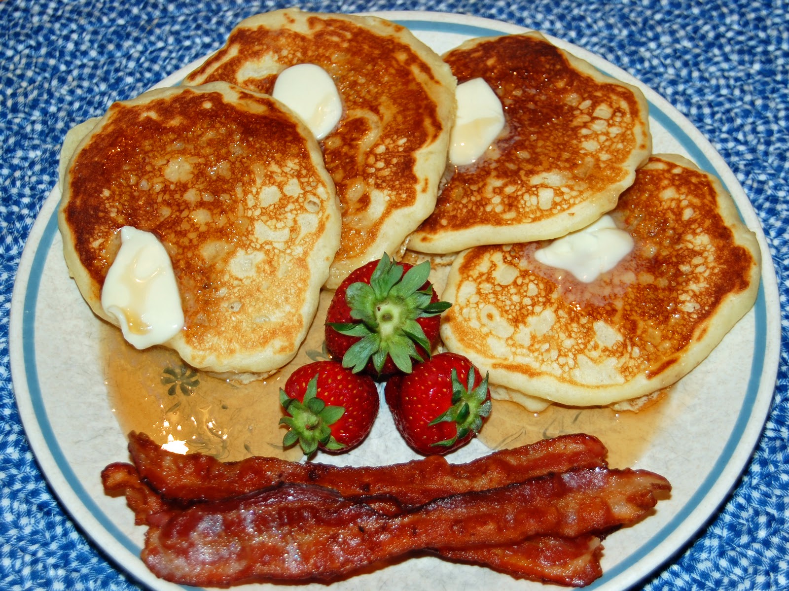 Southern Lady's Recipes: Buttermilk Pancakes
