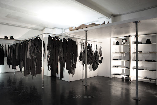 xXx-berlin Concept Store Ohg