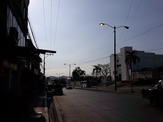 Despensa & Panadería "Narcisa de Jesús" - Guayaquil