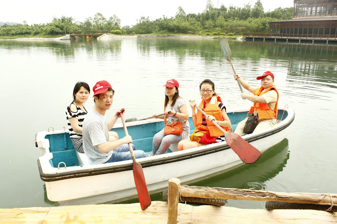 sdshobby Active staff are boating