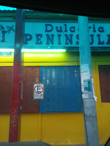Dulceria Peninsular, Calle 5 de Mayo 1501, Zona Centro, 22000 Tijuana, B.C., México, Tienda de golosinas | BC