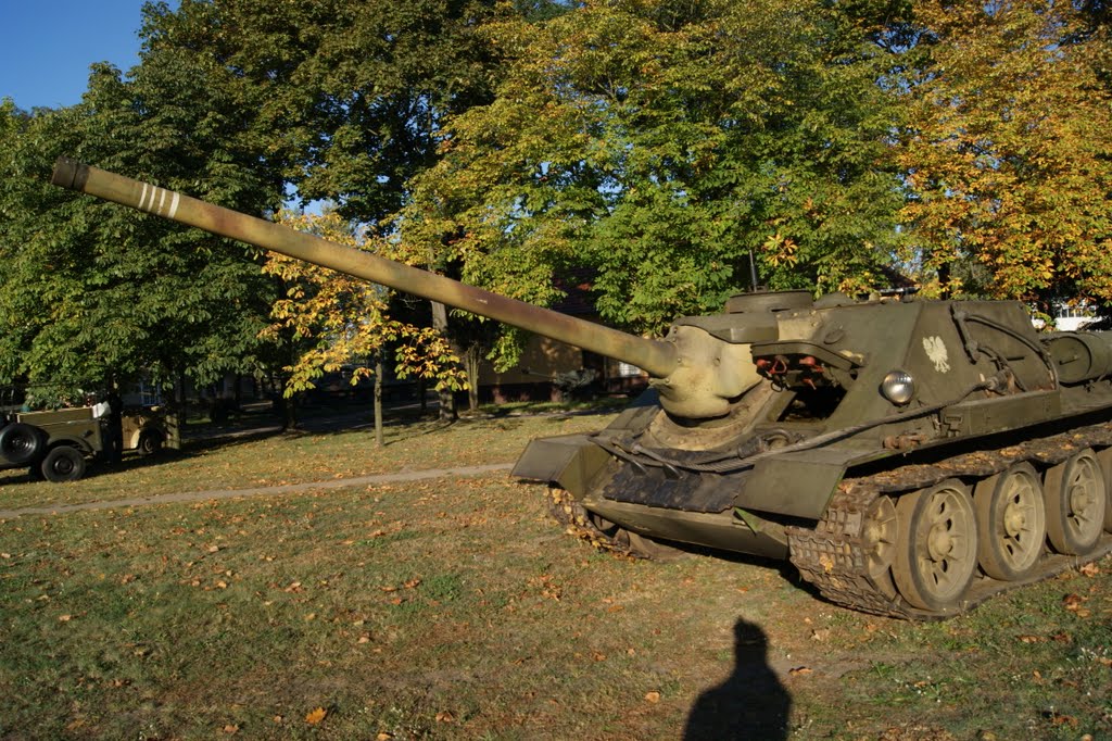 Remont czołgu SU-100 Remont czołgu SU-100