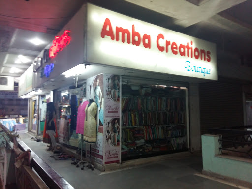 Amba Creations, Shop No. 8, Madhu Madhav Tower, W High Court Rd, Laxmi Bhuvan Square, Dharampeth, Nagpur, Maharashtra 440010, India, Boutique, state MH