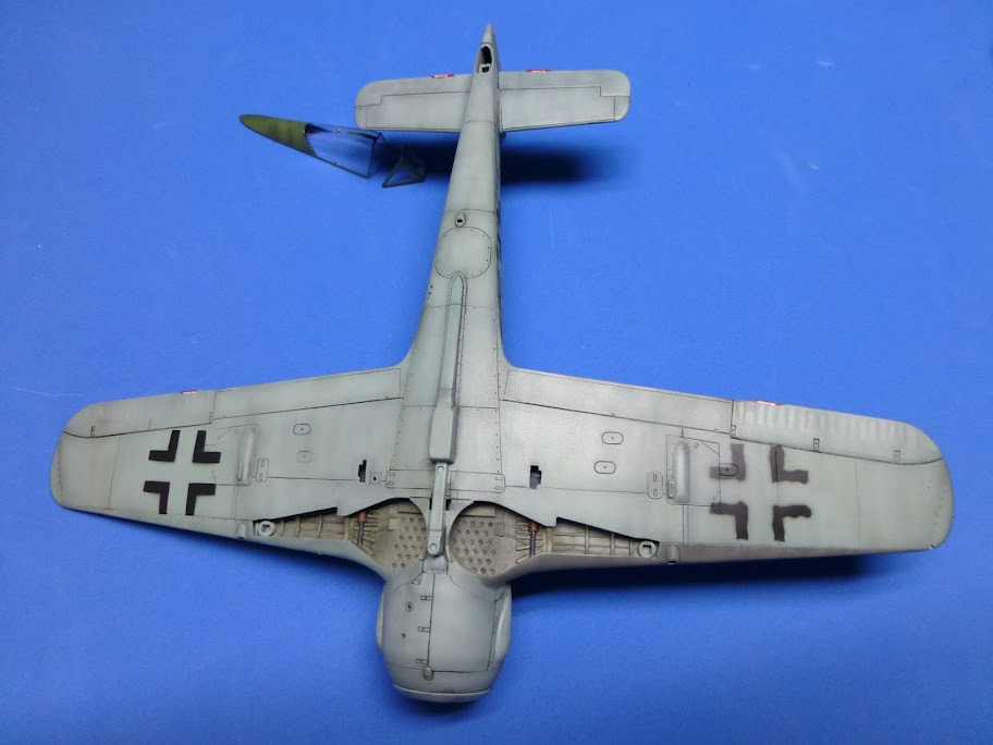 FINALIZADO 24/6 - Focke Wulf Fw 190 A-8 Tamiya 1:48 - Página 3 P1050387
