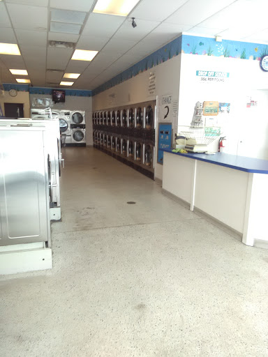 Laundromat «Riverside Coin Laundry», reviews and photos, 400 Eureka Rd, Wyandotte, MI 48192, USA