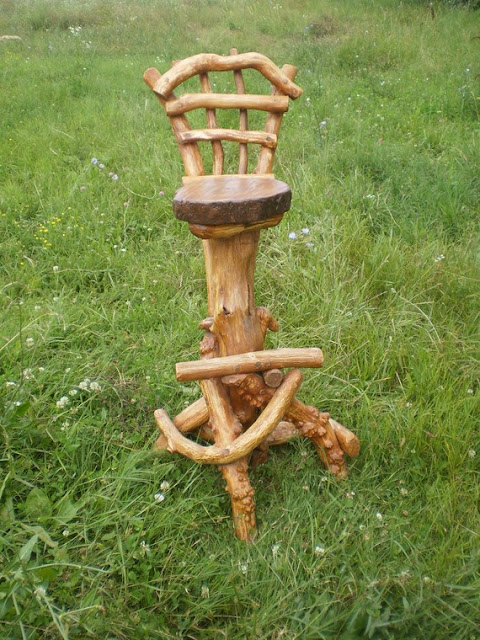 Cool Stools Seen On www.coolpicturegallery.us