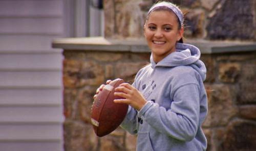 These Athletes Prove Girlslovefootball
