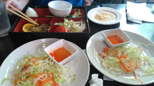 Restaurant «Miso Japanese Restaurant», reviews and photos, 1517 Broadway, Sacramento, CA 95818, USA