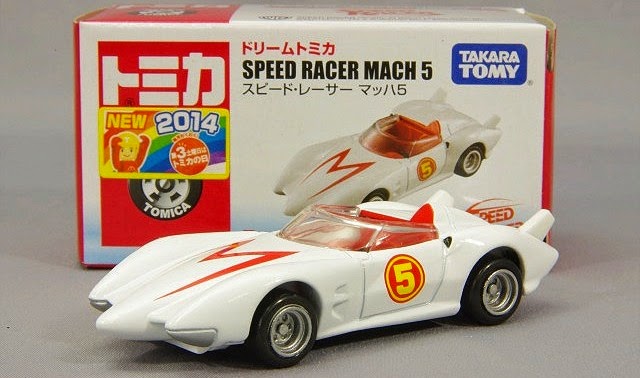 Mô hình xe ô tô Dream Tomica Speed Racer Mach 5 phù hợp với các bé trai từ 3 tuổi trở lên