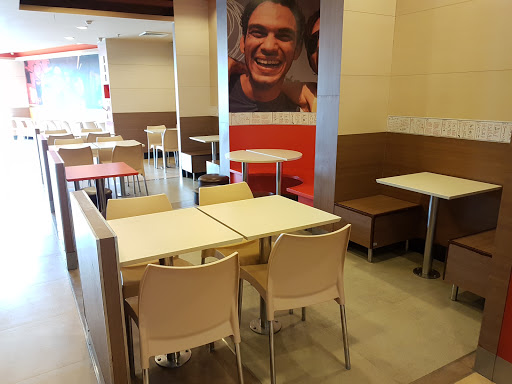 KFC Restaurant, Surya Treasure Island Mall, Smriti Nagar, Bhilai, Chhattisgarh 490020, India, Chicken_Restaurant, state CT