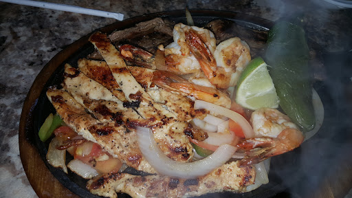 Mercadito Y Taqueria Inc