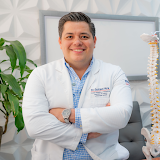 Dr. Gustavo Vera/Especialista en Columna