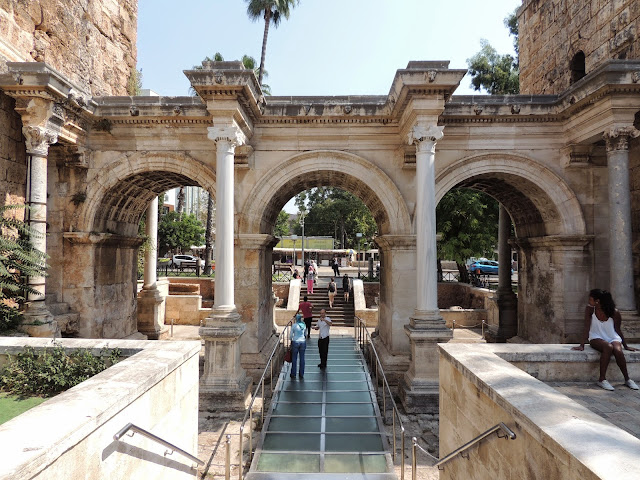 Vuelta a Estambul con nuevos percances y fin de la aventura turca - Costa Licia De Turquía. Vacaciones Entre Ruinas Y Mar Azul (1)