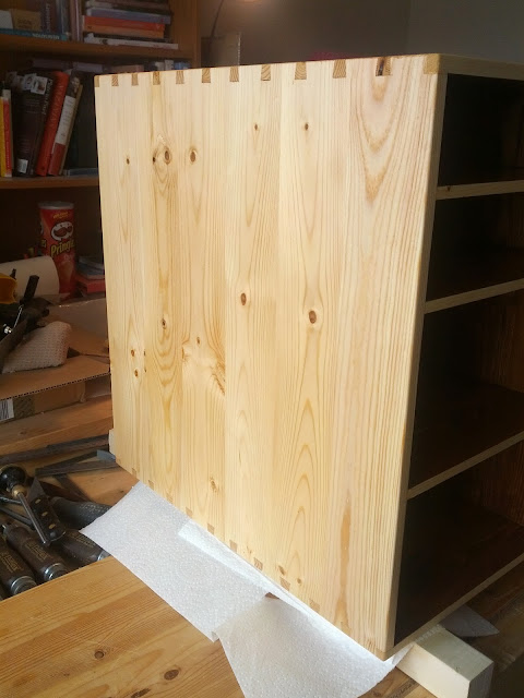 The dovetail joinery I decided on for the case.