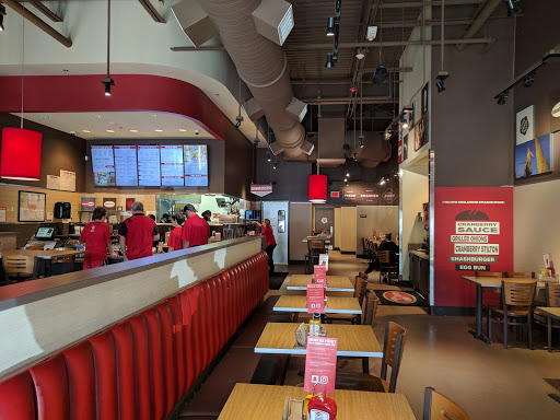 Hamburger Restaurant «Smashburger», reviews and photos, 203 University Ave, Westwood, MA 02090, USA