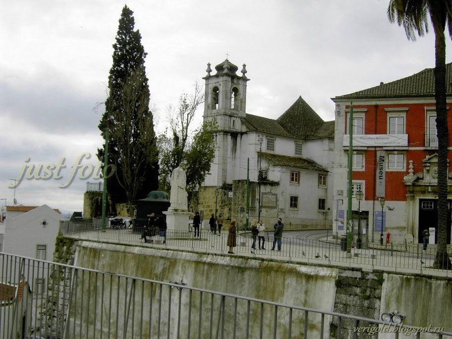 Смотровая площадка Мирадору де Санта Лузиа фото