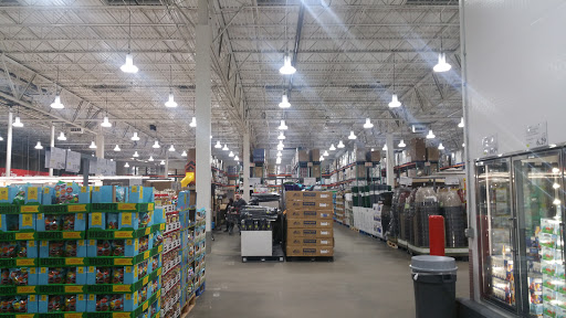 Warehouse store «Costco Wholesale», reviews and photos, 125 Beacon Dr, Holbrook, NY 11741, USA