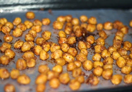 Spicy Oven Roasted Chickpeas Recipe | How to roast beans in the oven | Written by Kavitha Ramaswamy of Foodomania.com