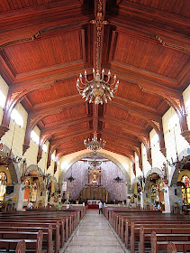 nave, altar and wooden ceiling of the Agoo Basilica