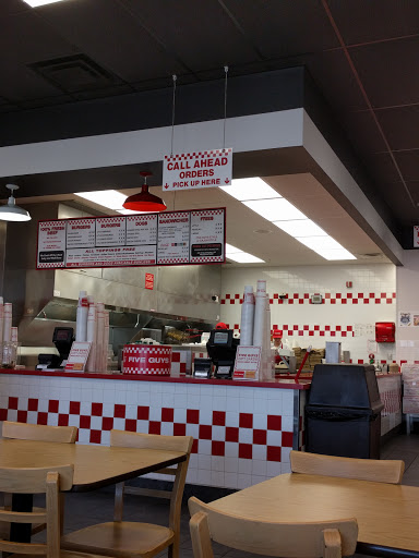 Fast Food Restaurant «Five Guys», reviews and photos, 9540 Mason Montgomery Rd, Mason, OH 45040, USA