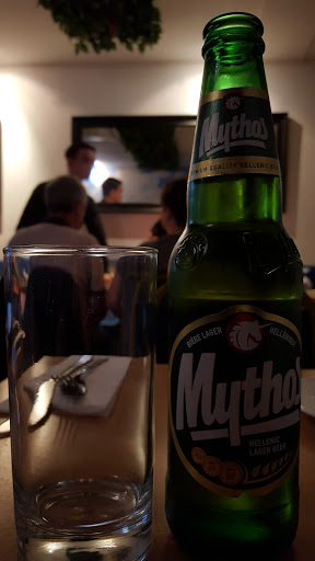 Andys Taverna