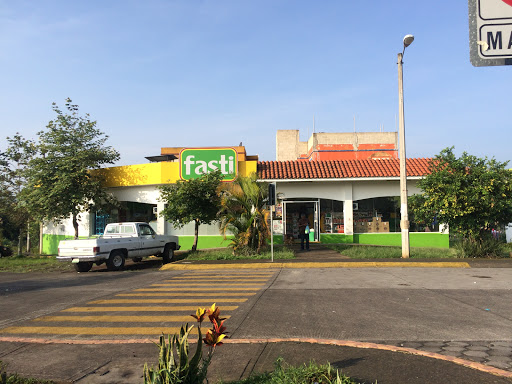 Fasti, Circuito Bicentenario 1, Hacienda Los Cafetales, 91608 Coatepec, Ver., México, Supermercado | VER