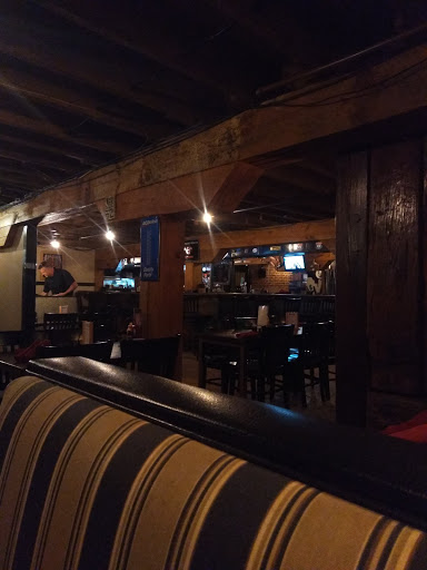 Southern Restaurant (US) «The City Cellar and Loft», reviews and photos, 110 N Museum Dr, Cartersville, GA 30120, USA