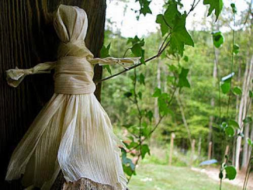 How To Make Corn Husk Dolls And Their Role In Legend And Ritual