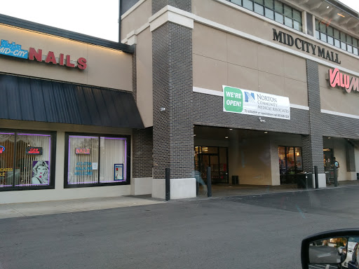 Shopping Mall «Mid City Mall», reviews and photos, 1250 Bardstown Rd #5, Louisville, KY 40204, USA