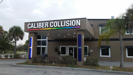 Auto Body Shop «Caliber Collision», reviews and photos, 1855 S John Young Pkwy, Kissimmee, FL 34741, USA