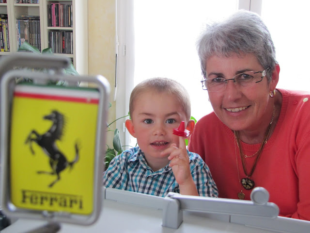Blog de enzo-petit-pilote : enzo et z&eacute;lie, Anniv#5 avec papy et mamy du Tarn